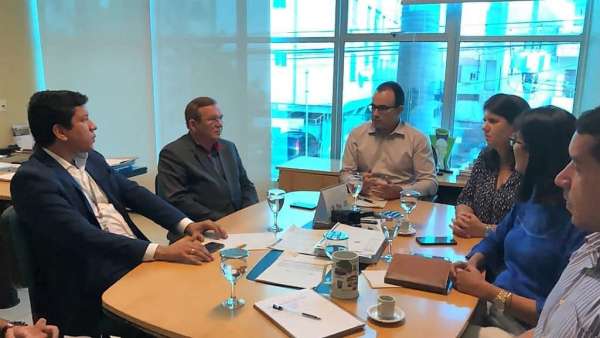 Superintende da Semace em reunião com representantes do governo do Rio Grande do Norte