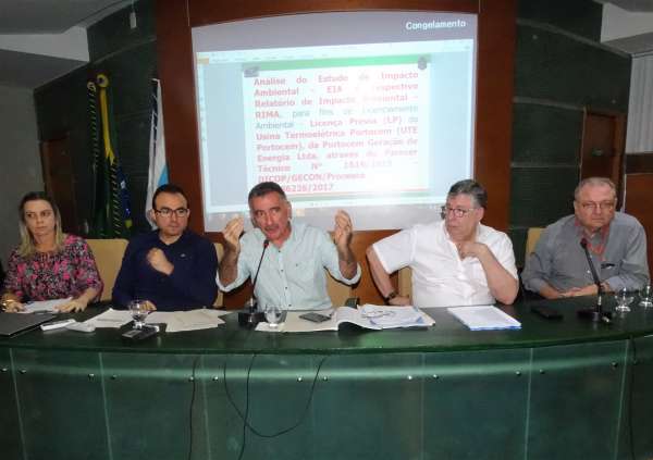 Presidente do Coema fala durante reunião do Conselho