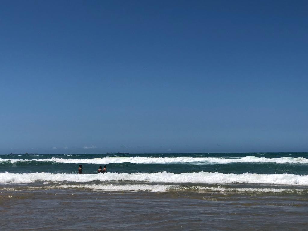 20 pontos estão próprios para banho em Fortaleza, segundo o boletim de balneabilidade da Semace