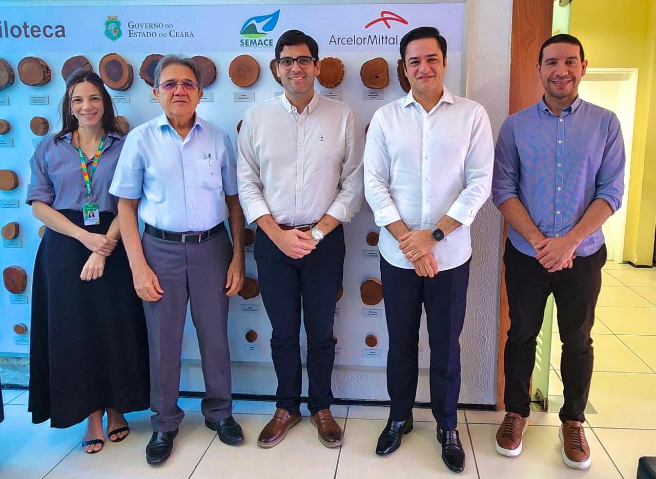 Semace e Jucec fortalecem integração para facilitar abertura de empresas no Ceará